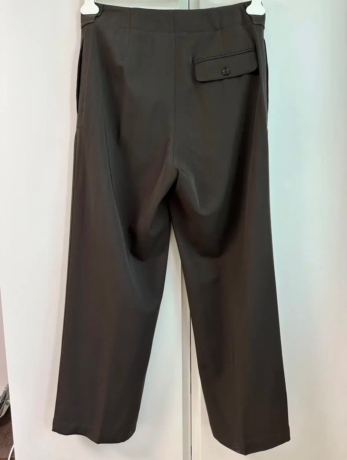 르메르 22ss 루즈팬츠 에스프레소 컬러 46 상품이미지4