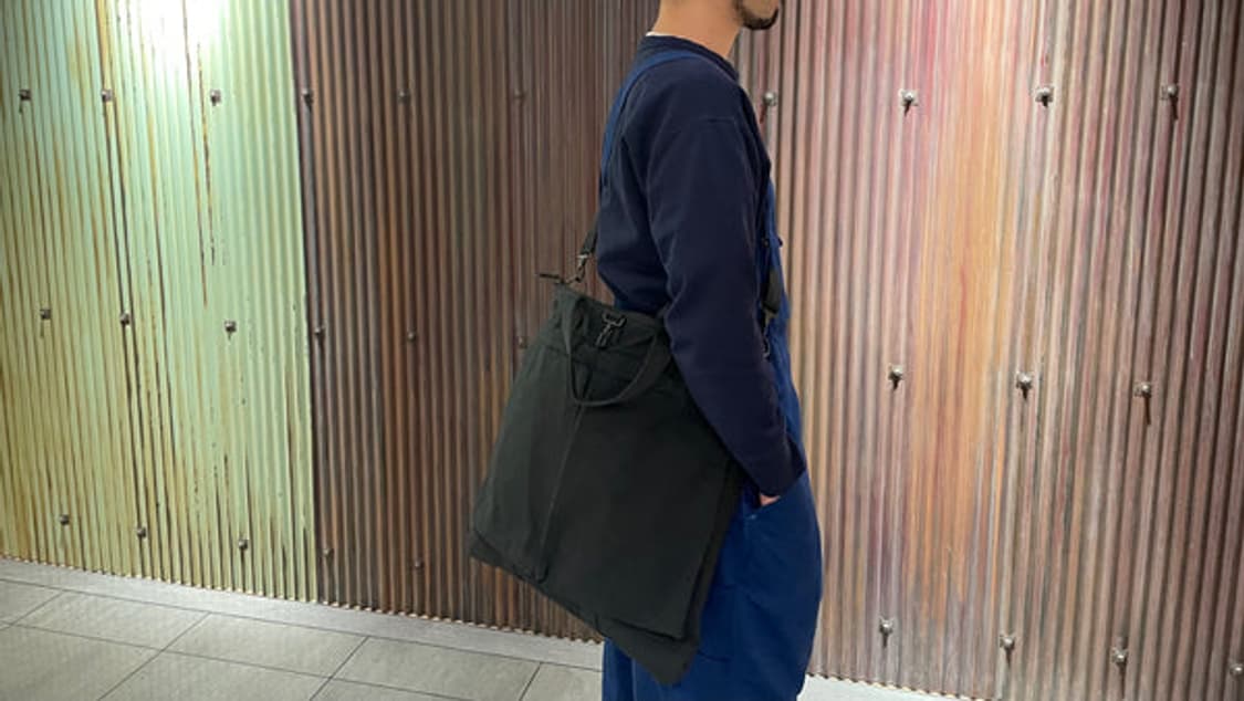 나이젤 카본 웨더 클로스 헬멧백 상품이미지9