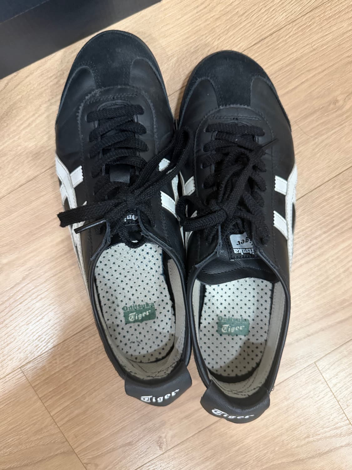 오니츠카 멕시코 66 검정색 팝니다! 상품이미지2