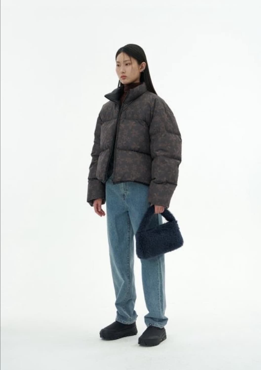 뉴진스 민지 착용, 아모멘토 플라워 푸퍼 패딩 상품이미지6