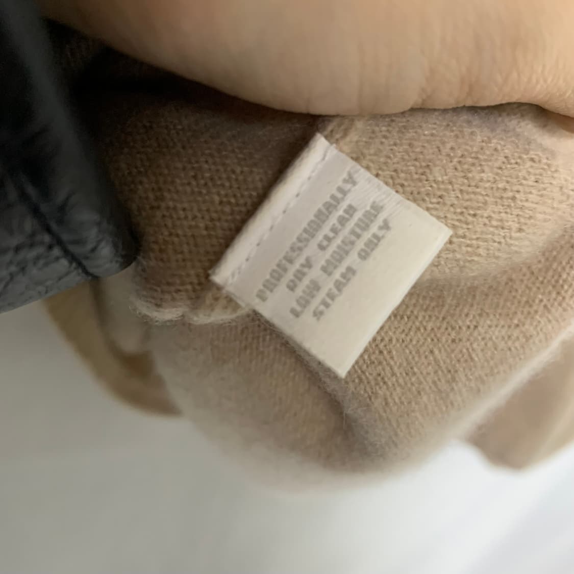 베이지색 터틀넥 니트 빈티지 캐시미어 100 L 상품이미지4