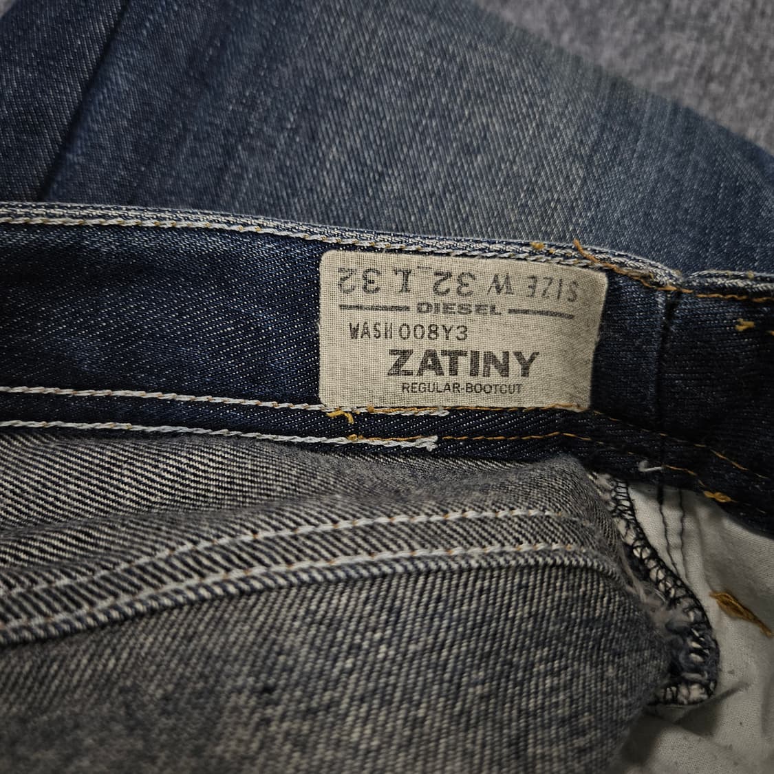 디젤 자티니 부츠컷 데님 팬츠 급처 상품이미지5