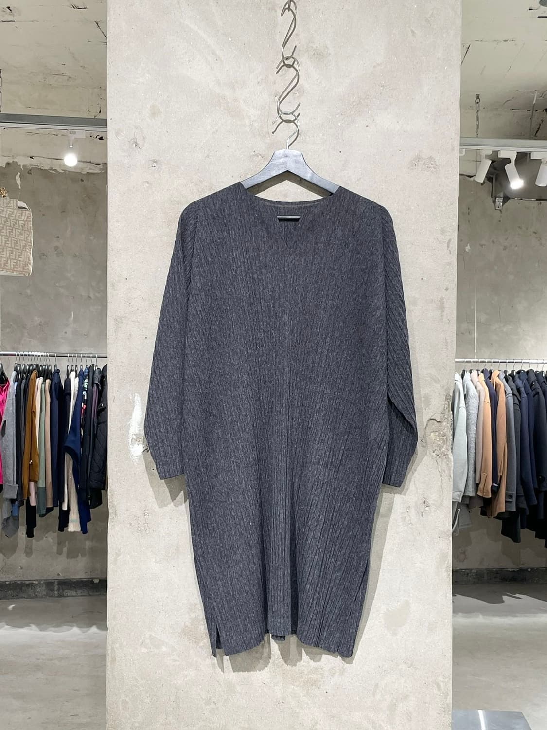 플리츠 플리즈 차콜 탑 원피스 상품이미지1