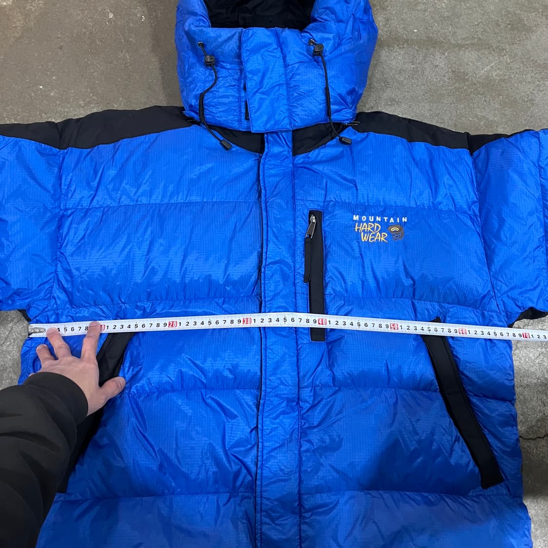 N176 마운틴하드웨어 패딩 상품이미지5