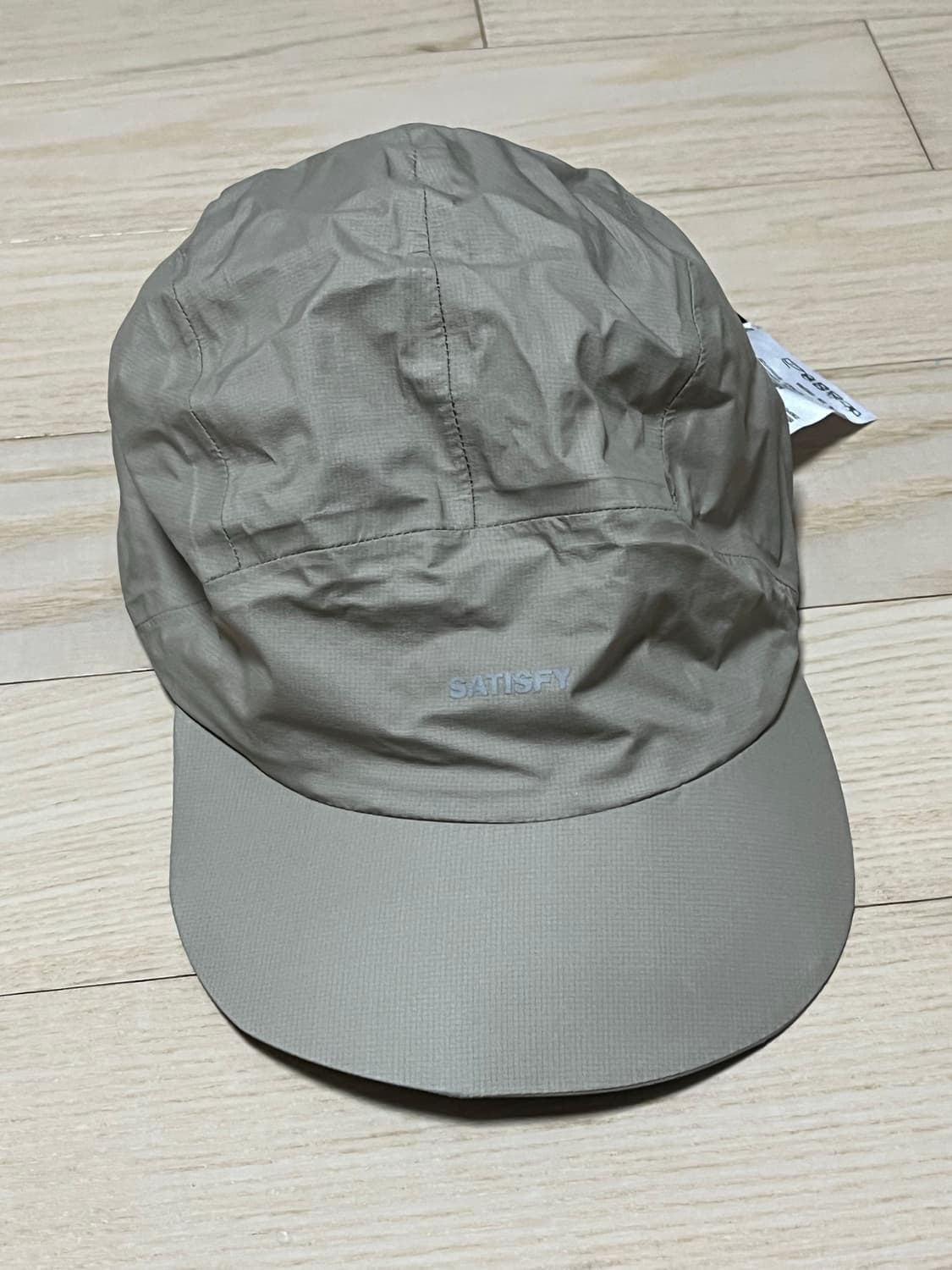 SATISFY PERTEX 3L RAIN CAP-MOON색상 상품이미지2