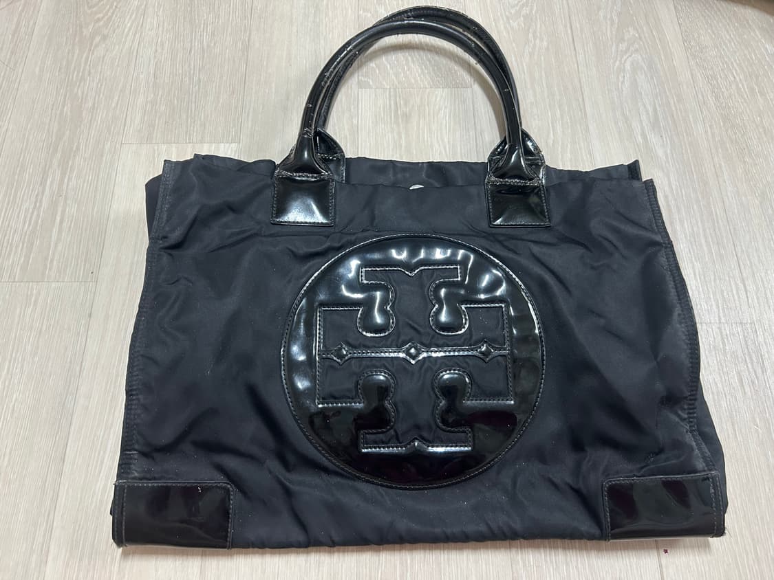 토리버치 가방 블랙 토트백 상품이미지1