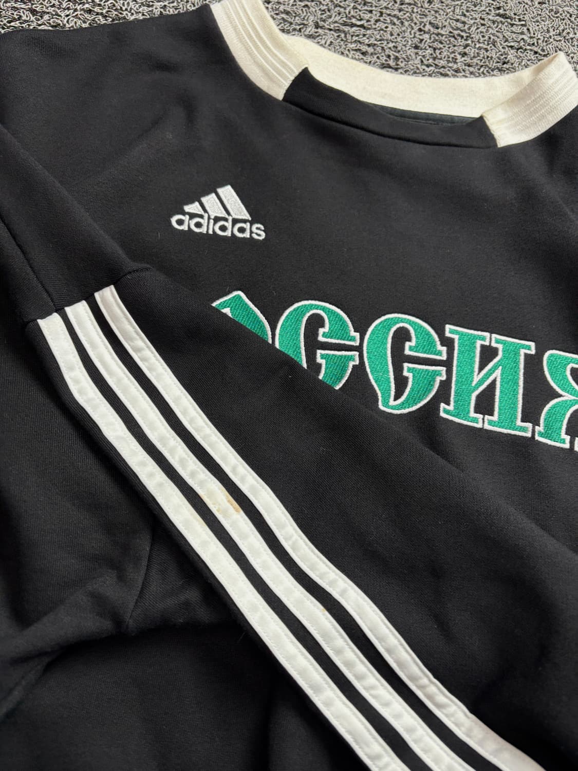 아디다스 고샤루브친스키 박시핏 트랙 스웻 셔츠 2479 상품이미지3