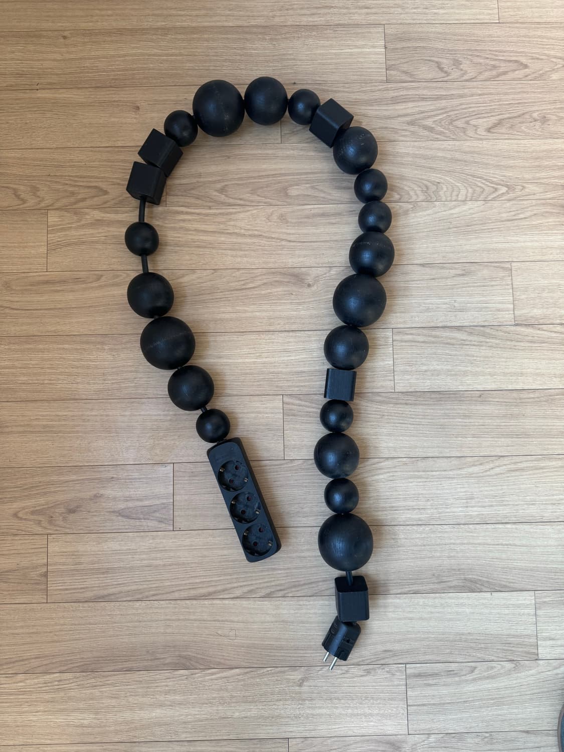 블레스 bless 콘센트 블랙 상품이미지2