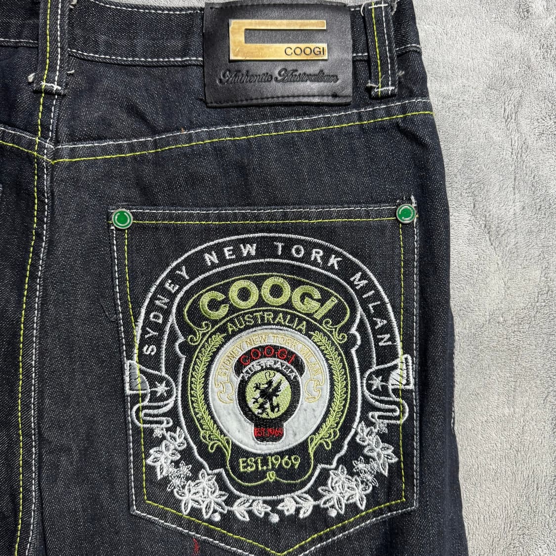 COOGI 쿠지 호주 엉덩이자수 데님팬츠 상품이미지4