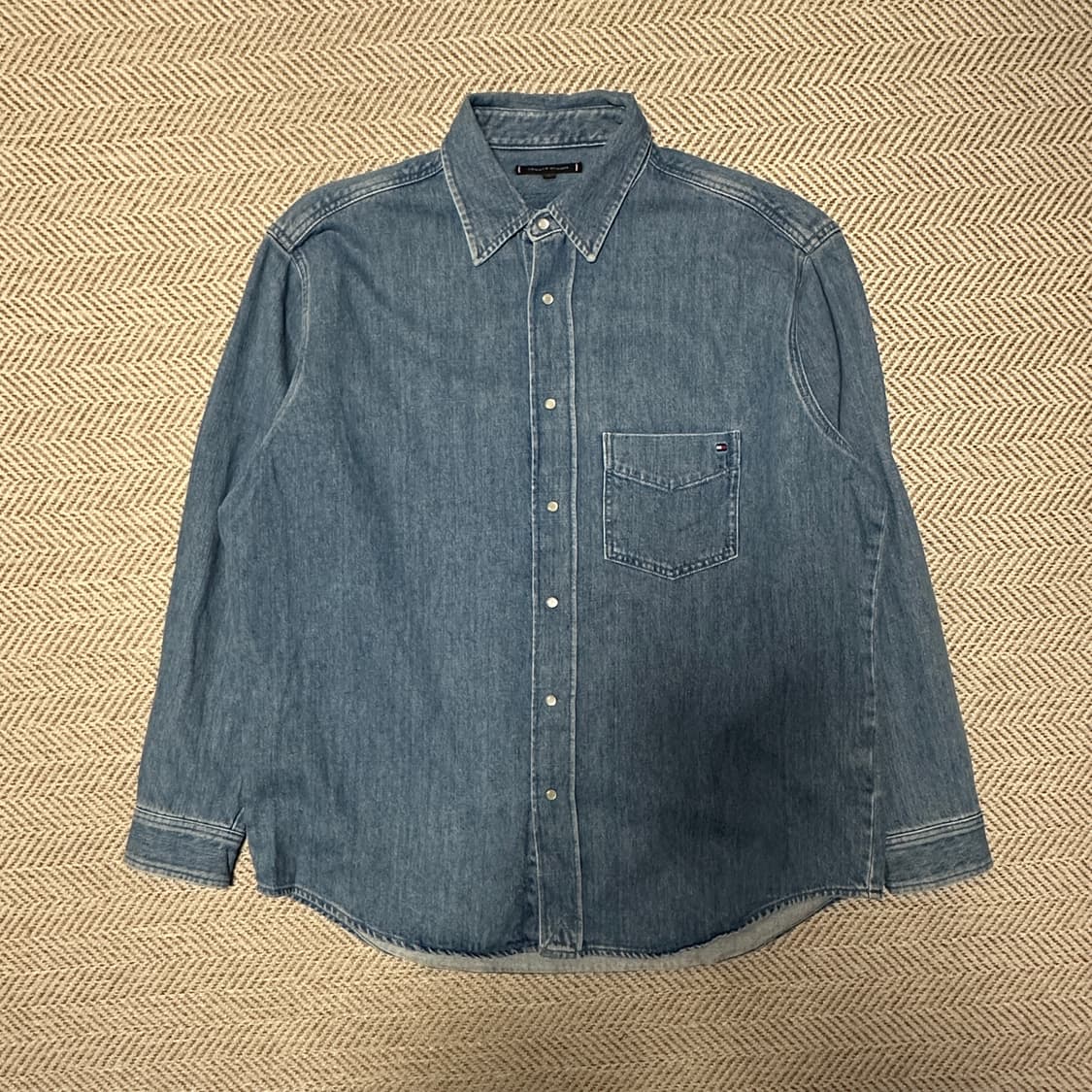 TOMMY HILFIGER heavy denim shirt 상품이미지1