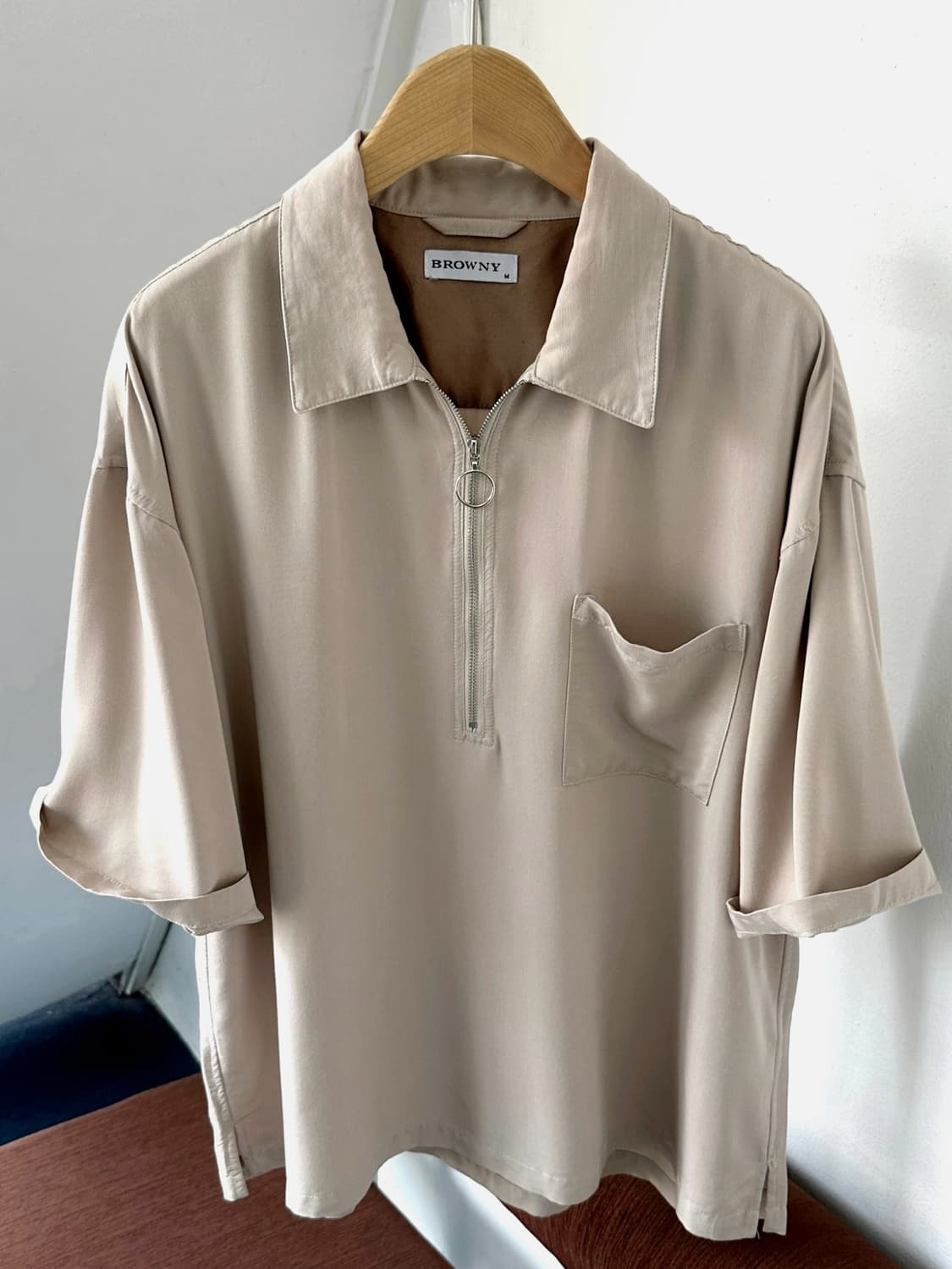 Zip design silky touch P/O top 상품이미지2