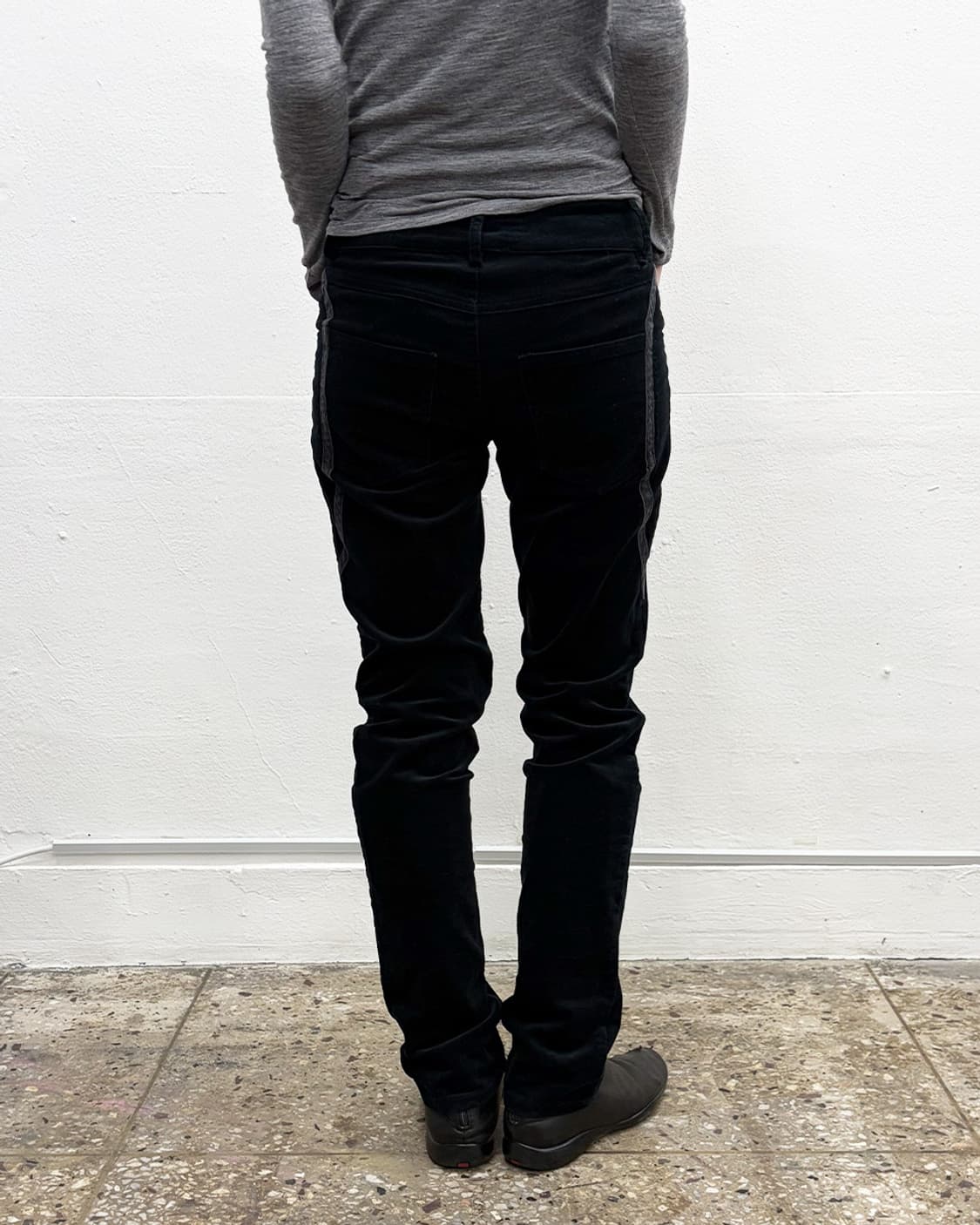 알레산드로 드 베네드띠 파이핑 디테일 코듀로이 팬츠 상품이미지2