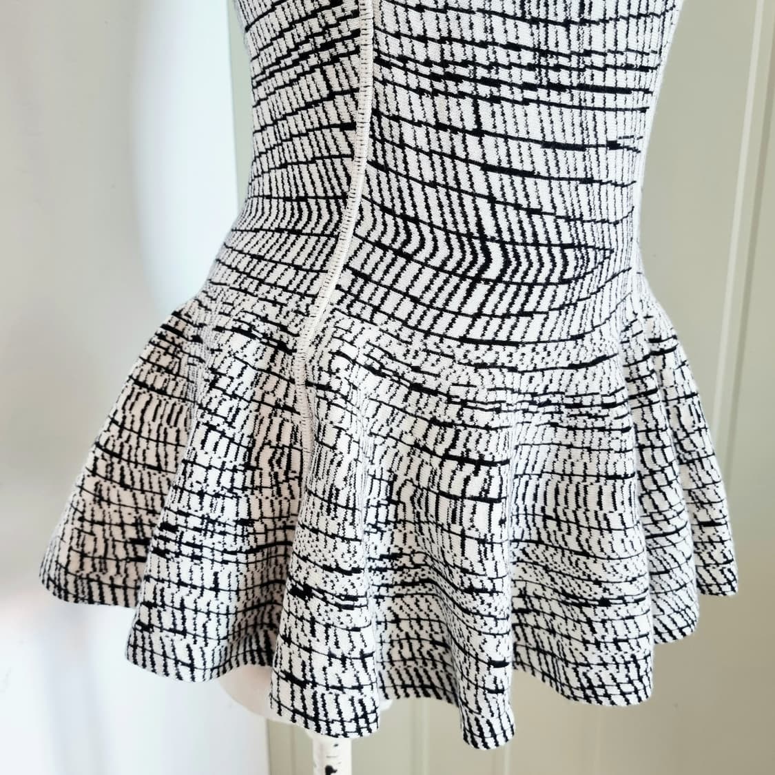 KENZO 겐조 슬리브리스 니트 블라우스 (44-날씬55) 상태최상 상품이미지6