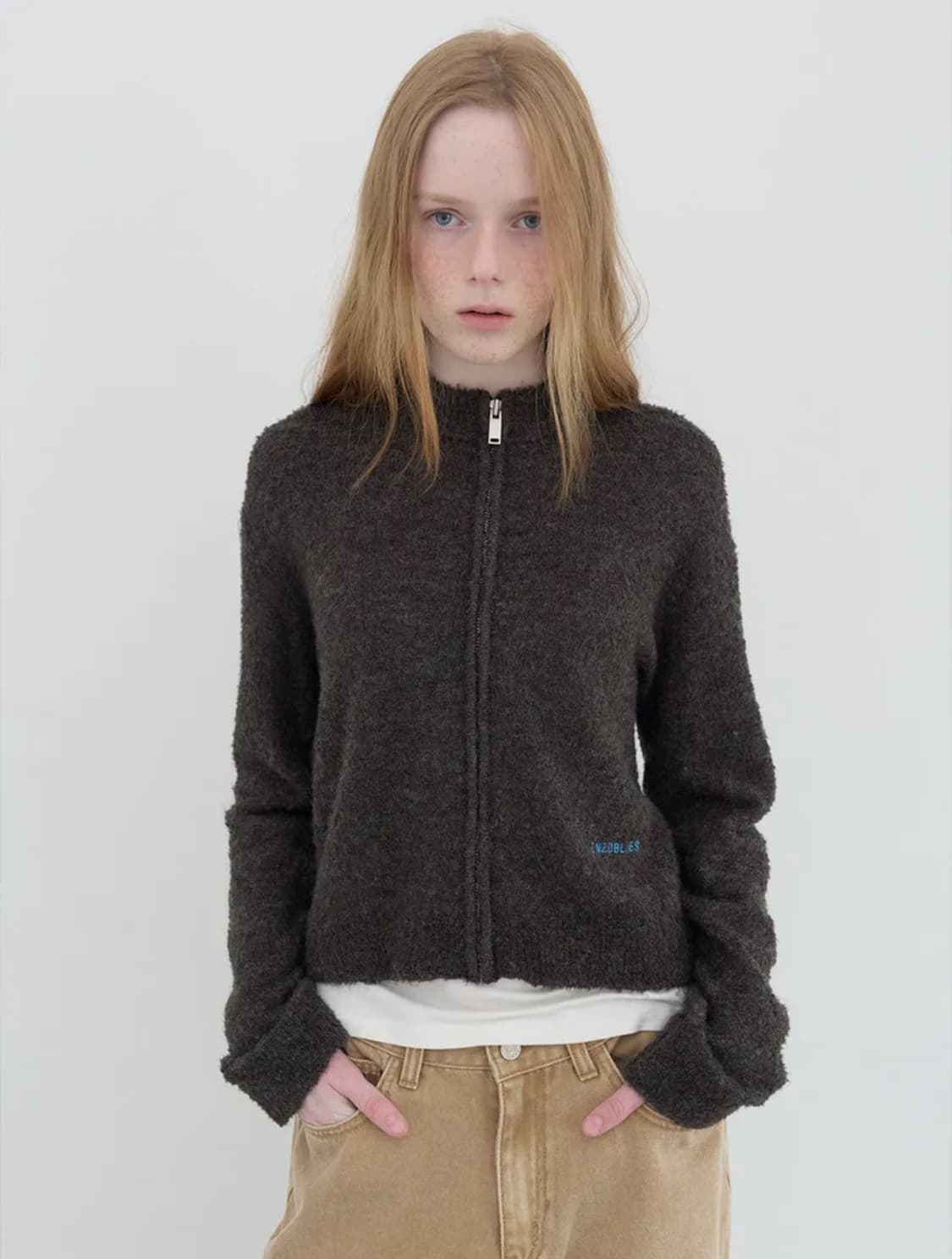 부클 크롭 니트 집업 (Charcoal) 상품이미지1