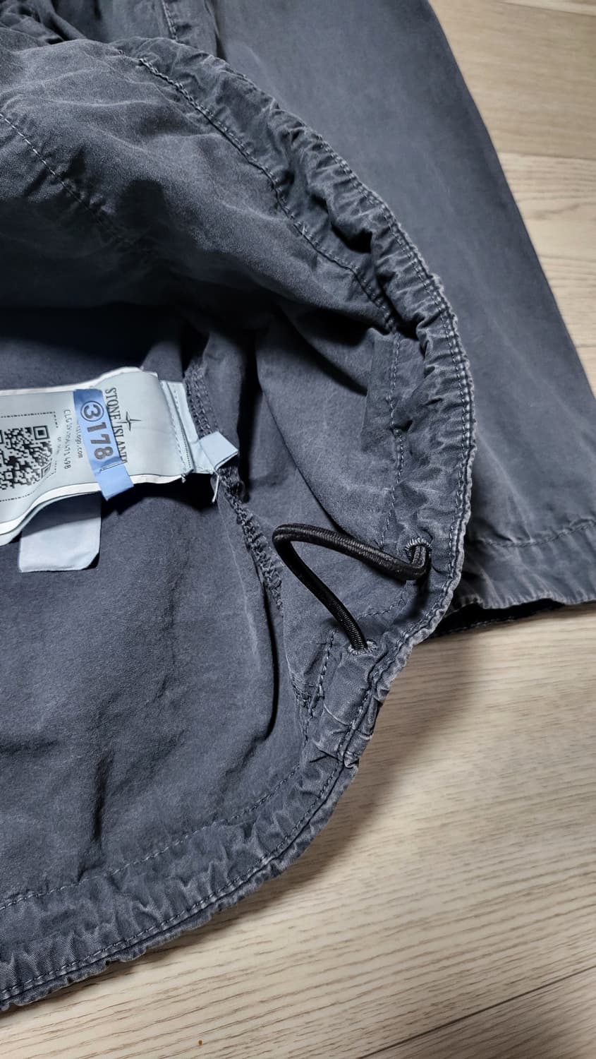 스톤아일랜드 브러쉬드 코튼 아노락 리드 그레이 L 상품이미지6