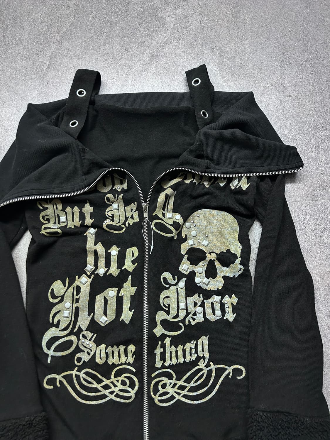 스트랩 하이넥 펑크 레터링 집업 상품이미지7