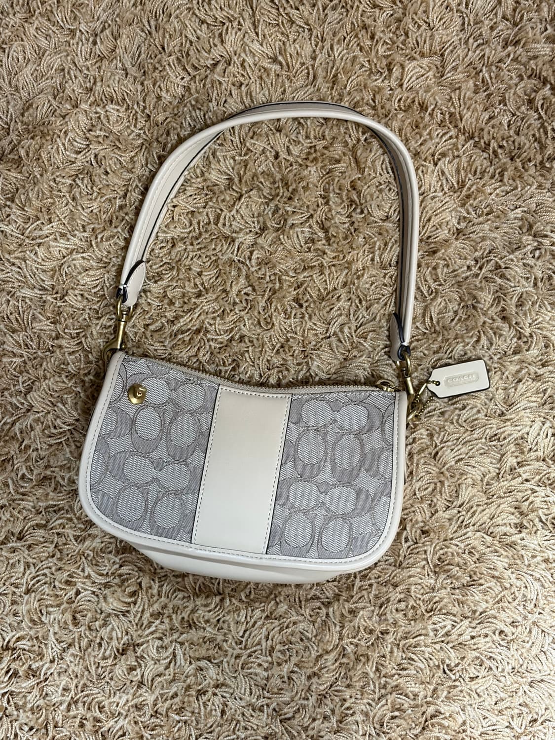 코치 미니백 상품이미지1