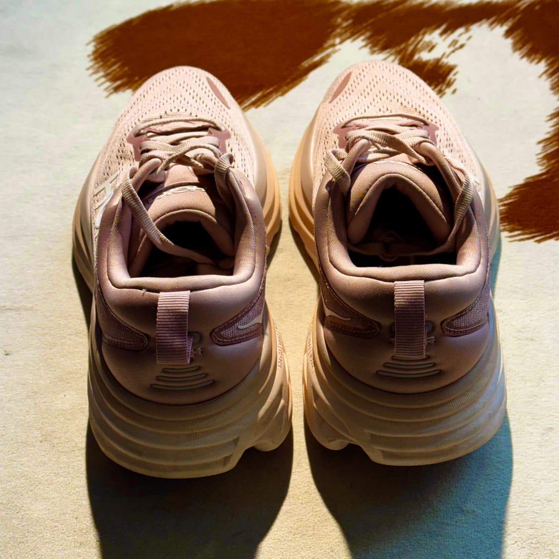 호카 본디8 페일모브 (240) 라이트 핑크 상품이미지4