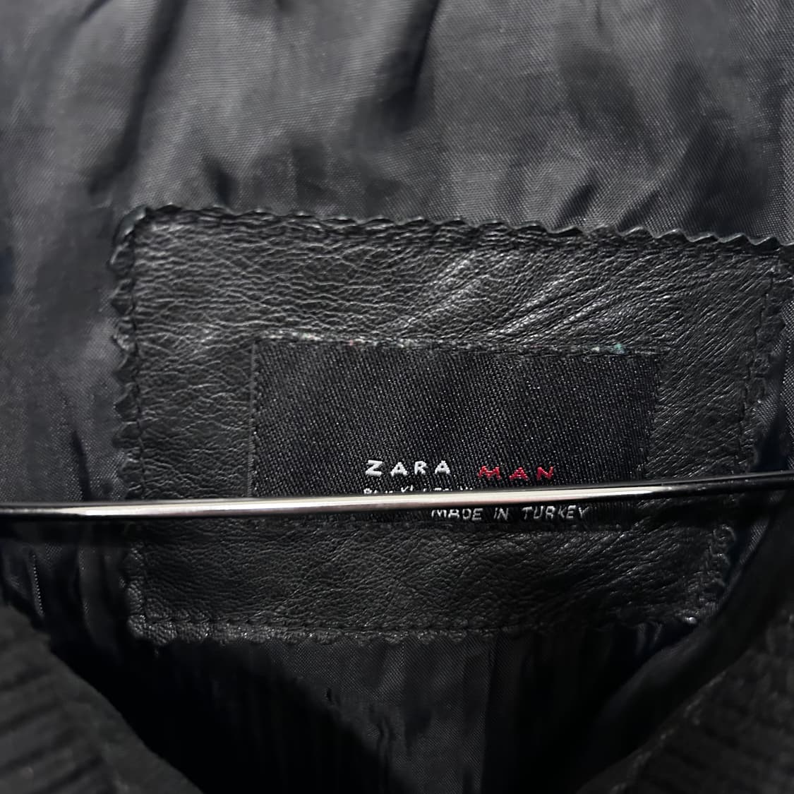 자라 쇼트 보머 하드 레더 바이커 자켓 상품이미지3