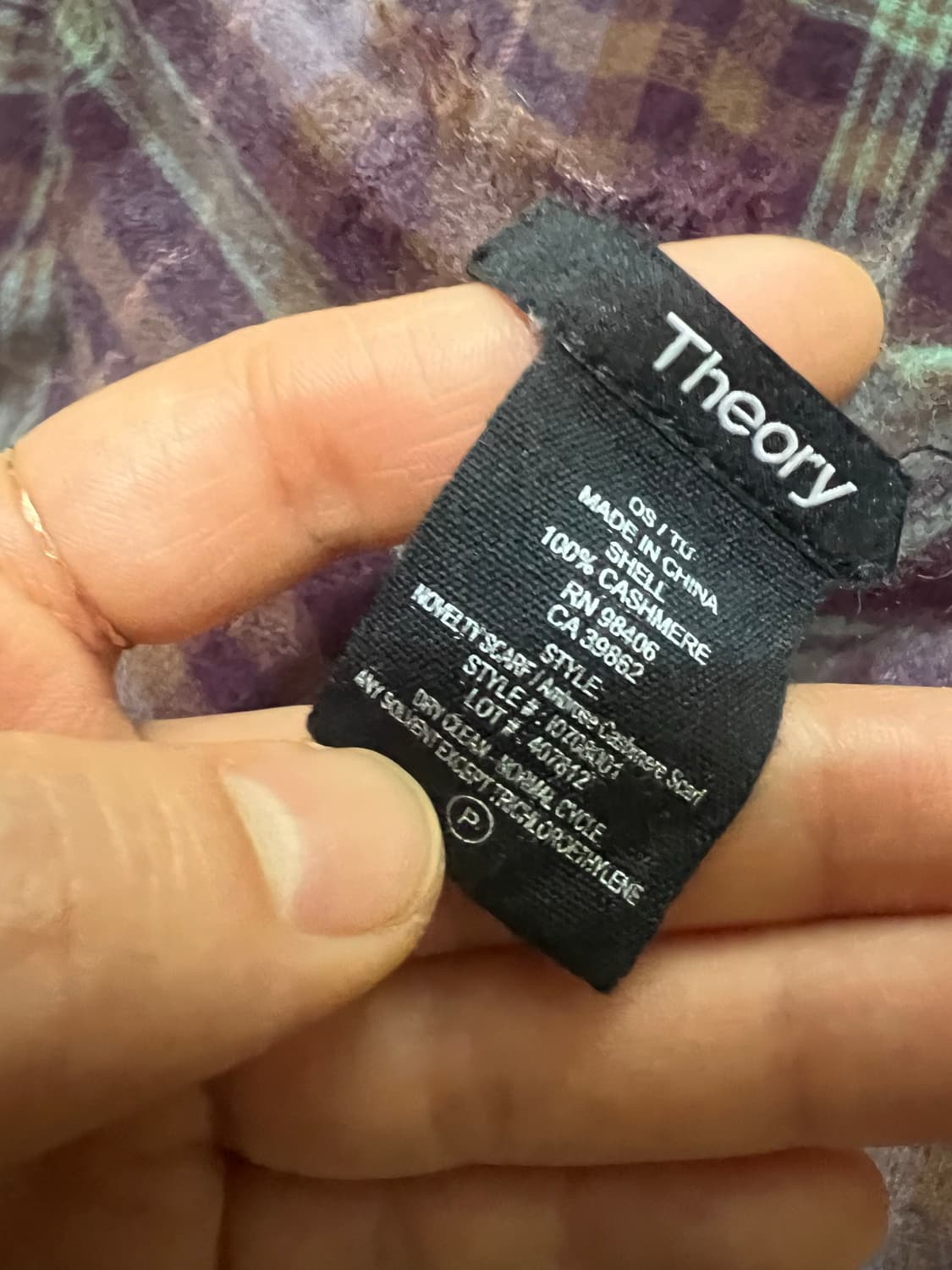 theory 캐시미어 체크 머플러  상품이미지4