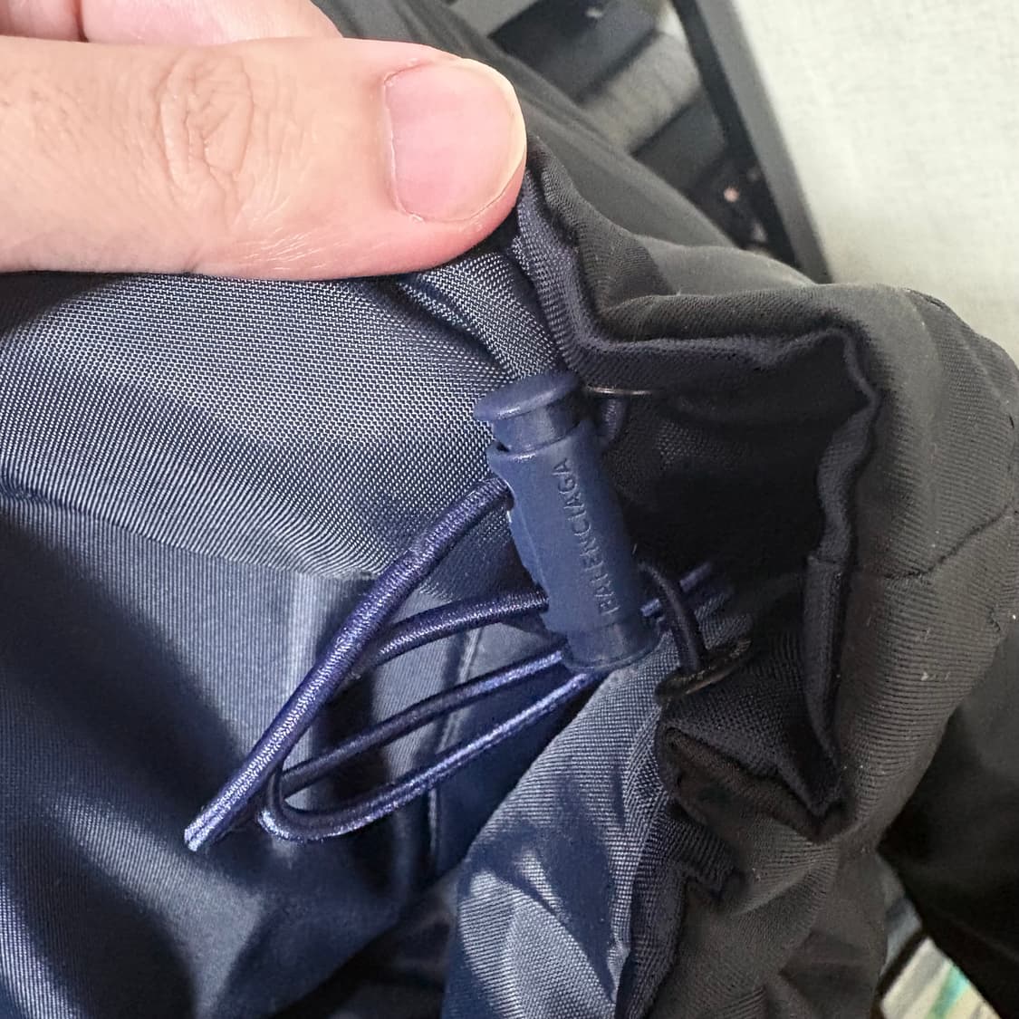 발렌시아가 리버시블 숏 푸퍼 패딩 상품이미지7