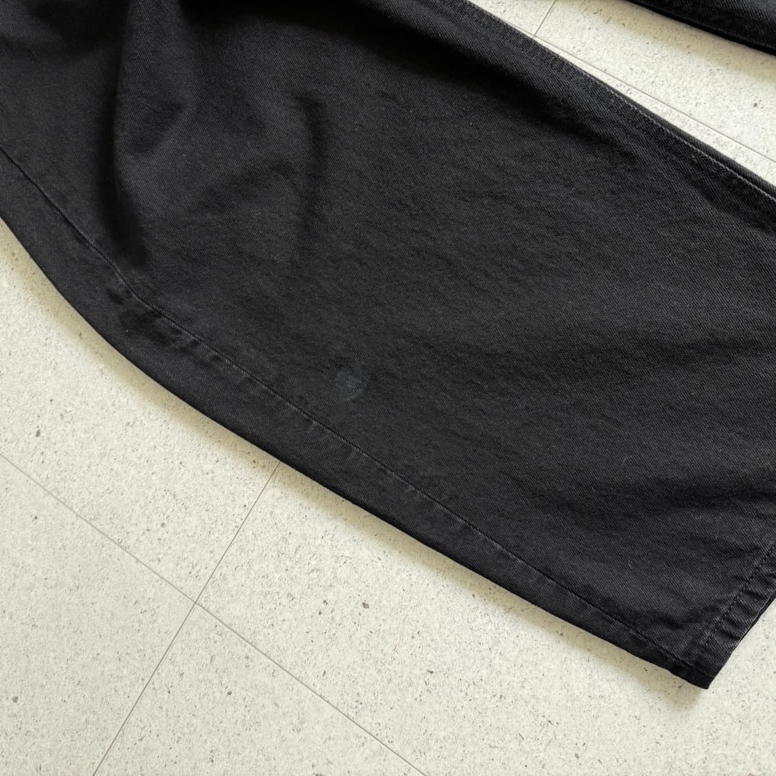 해칭룸 와이드 커브 진 제트 블랙 XS 상품이미지3