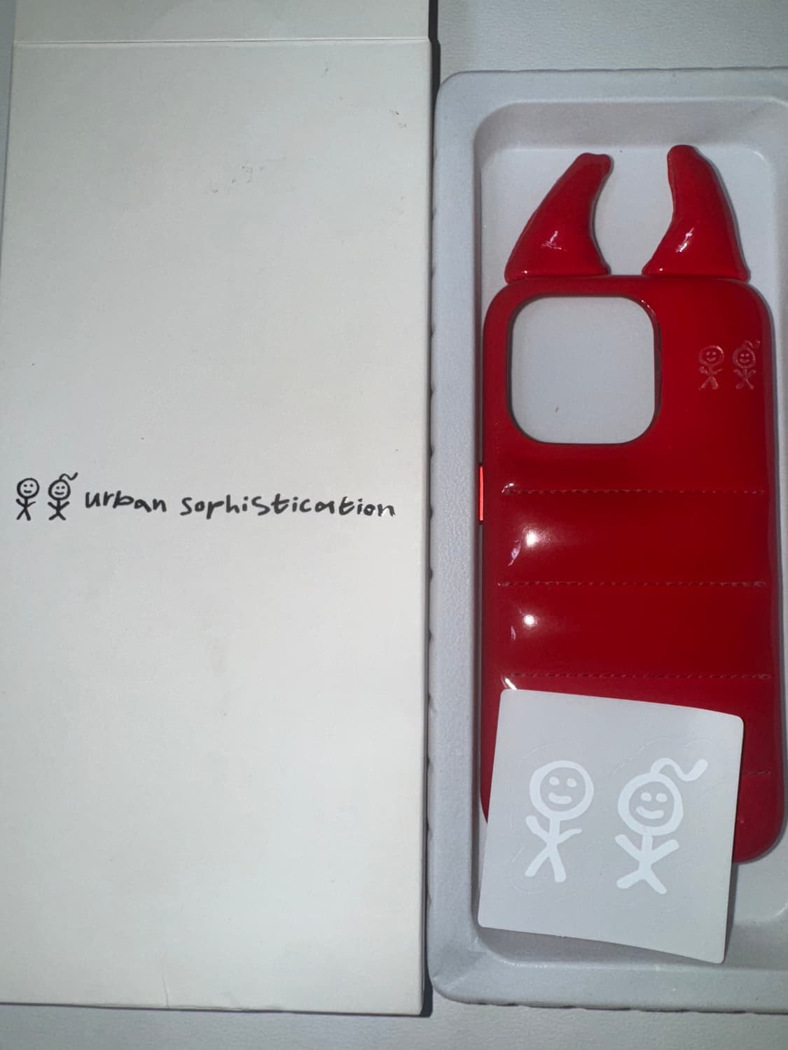 아이폰 15PRO - 어반 소피스티케이션 - DEVIL 상품이미지1