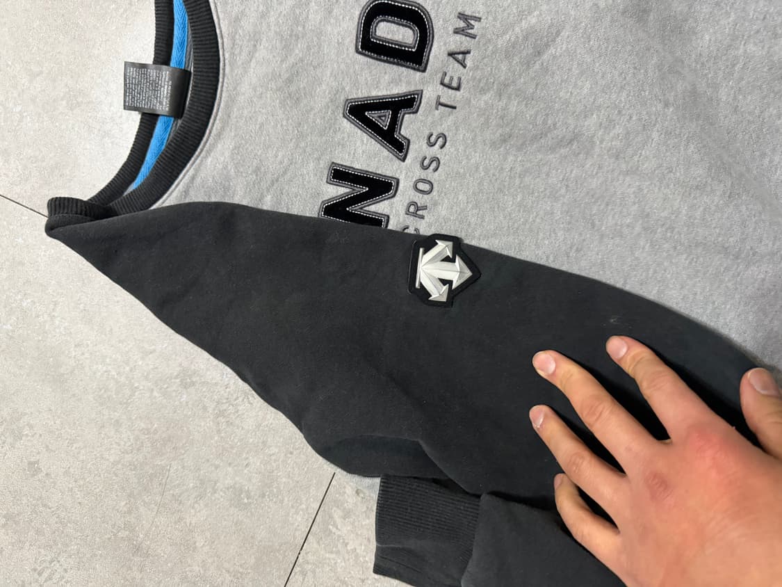  데상트  캐나다 스키팀  빈티지 스웻셔츠  95size   상품이미지2