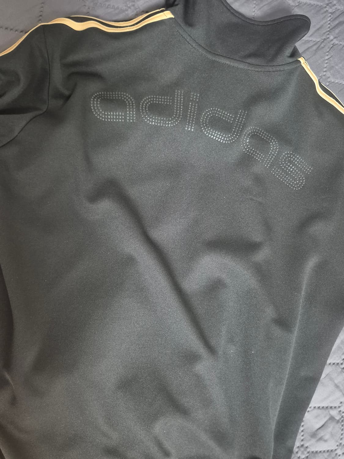 아디다스 검정×골드 져지 상품이미지2