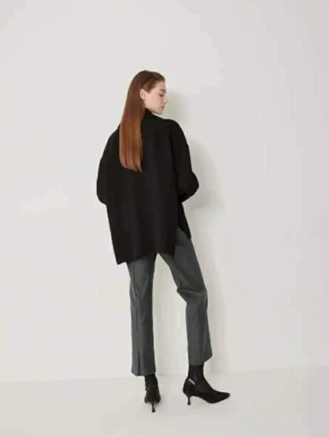 한섬 시스템 SYSTEM 오버핏 더블 버튼 블랙 코트 ~77 상품이미지4