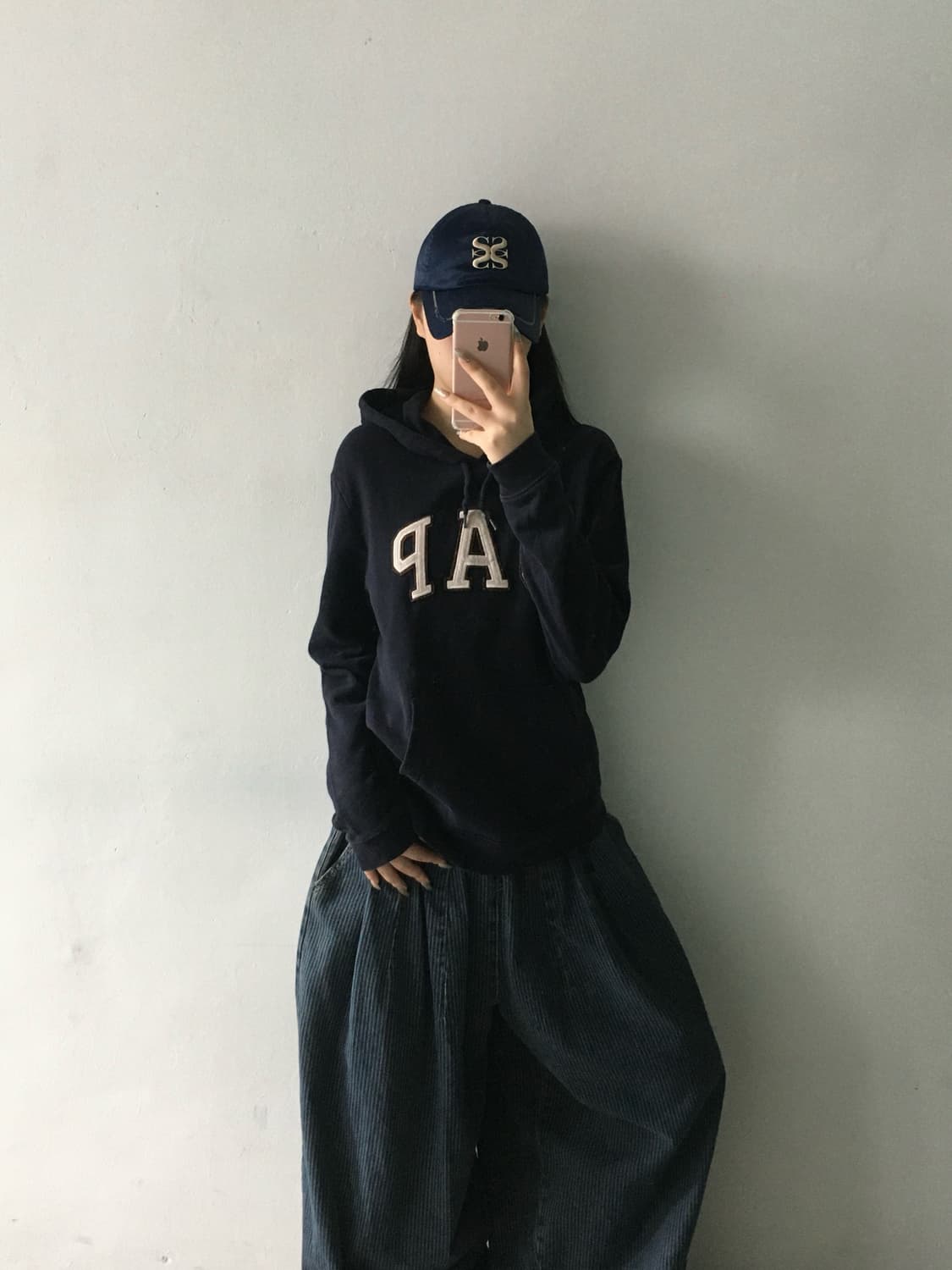 갭 자수패치 로고 후드티 상품이미지2