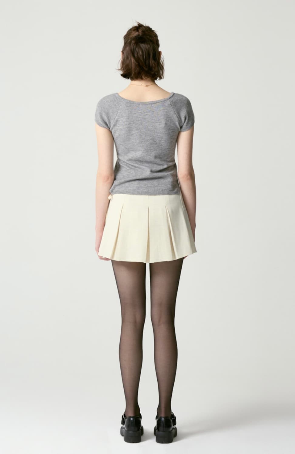 글로니 BOW SLIT KNIT TOP 블랙 상품이미지5