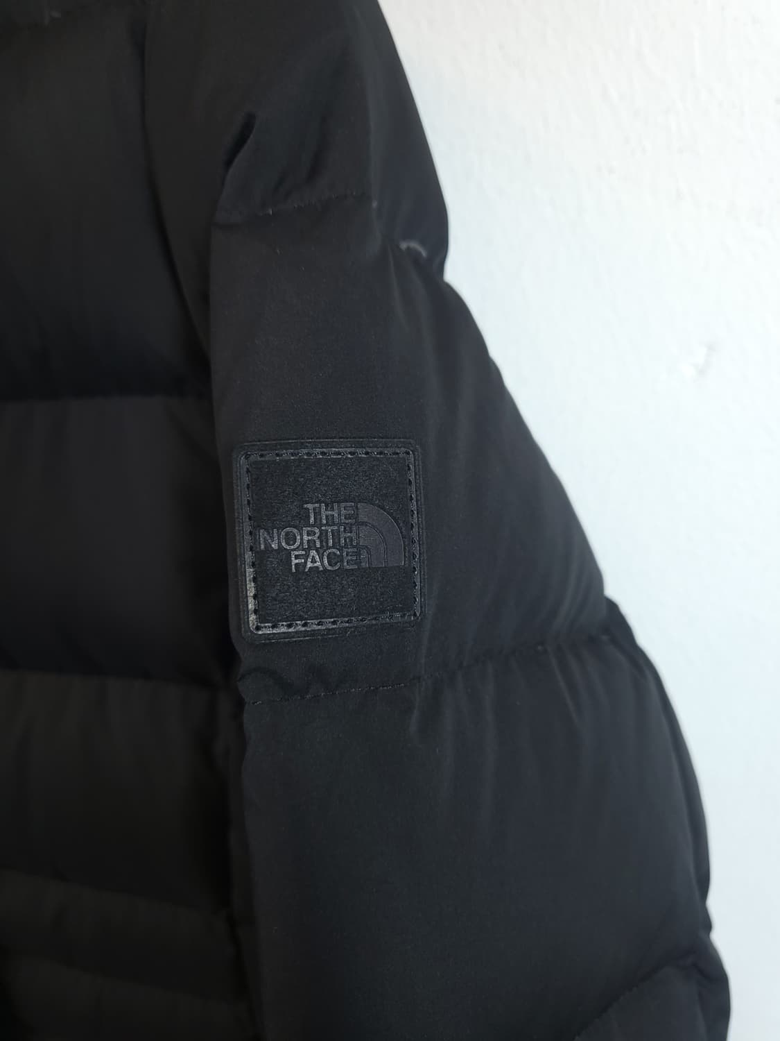 노스페이스 화이트라벨 울다운 패딩 코트 블랙 90(M) 상품이미지4