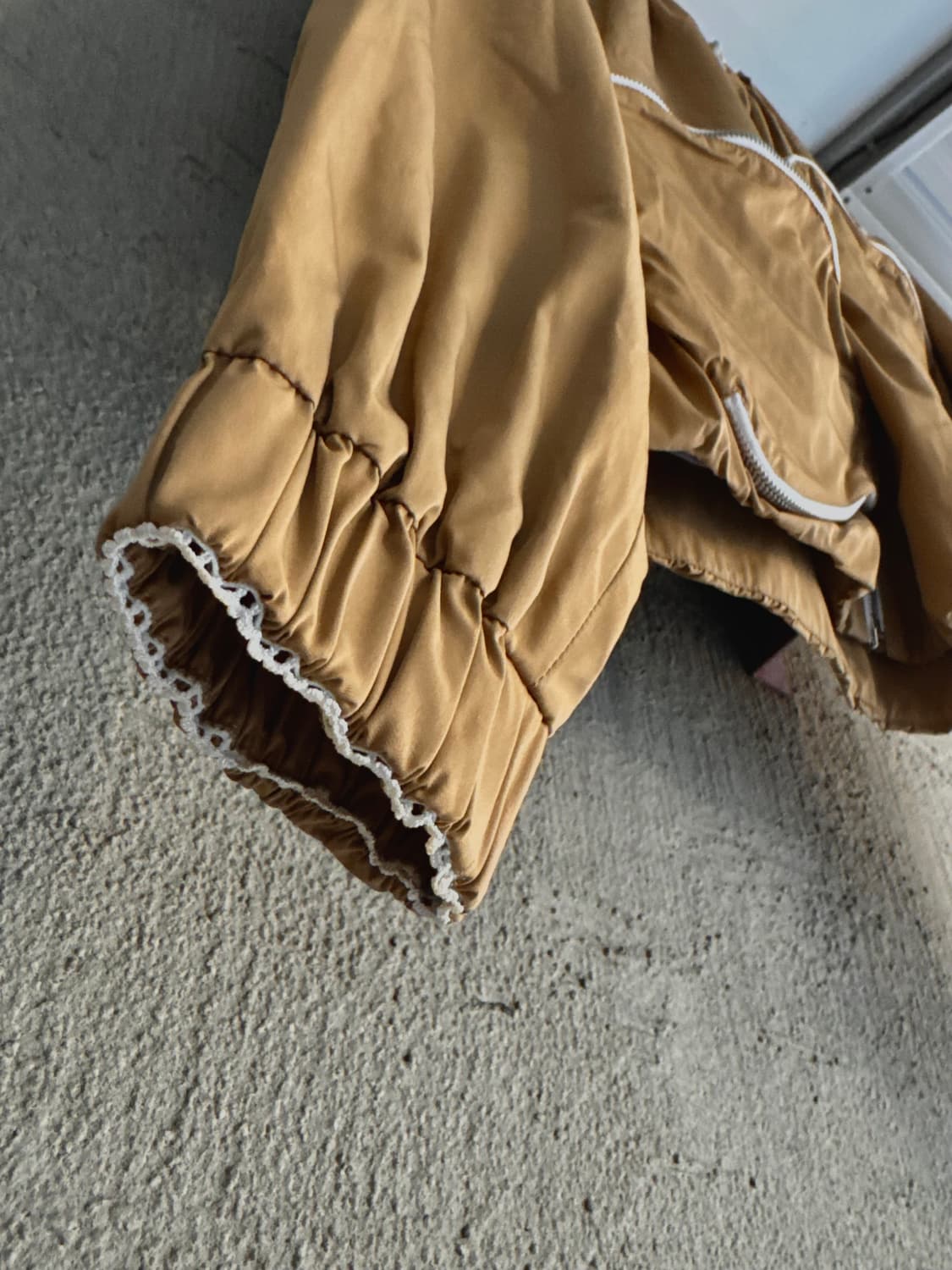 jw앤더슨 클라우드 자켓 상품이미지4