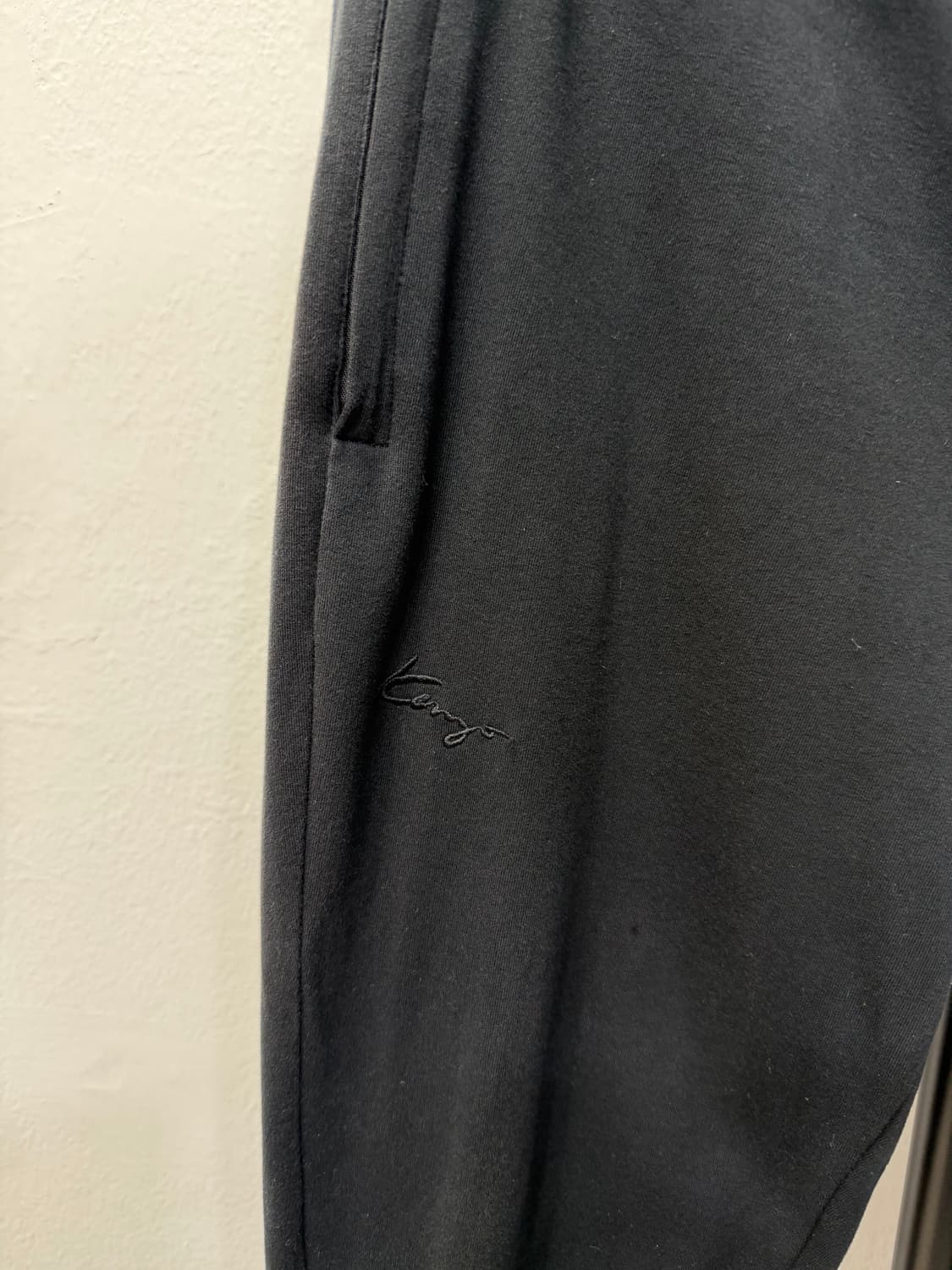 매장판정품) 겐조 남성 블랙 트레이닝 팬츠 S 상품이미지4
