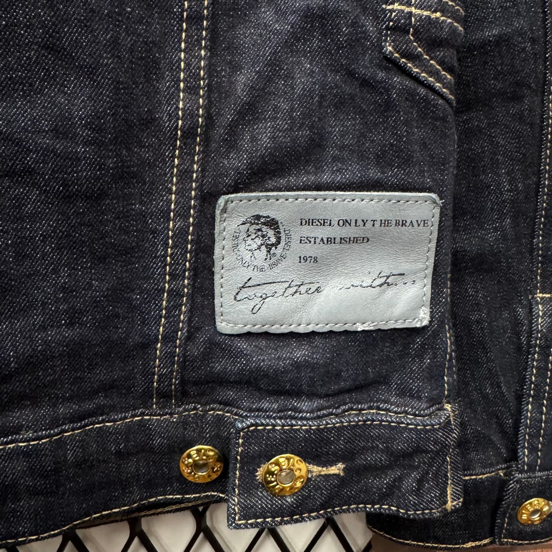 디젤 생지 데님 트러커자켓 후면 레더 패치 포인트 인디고 빈티지 상품이미지7