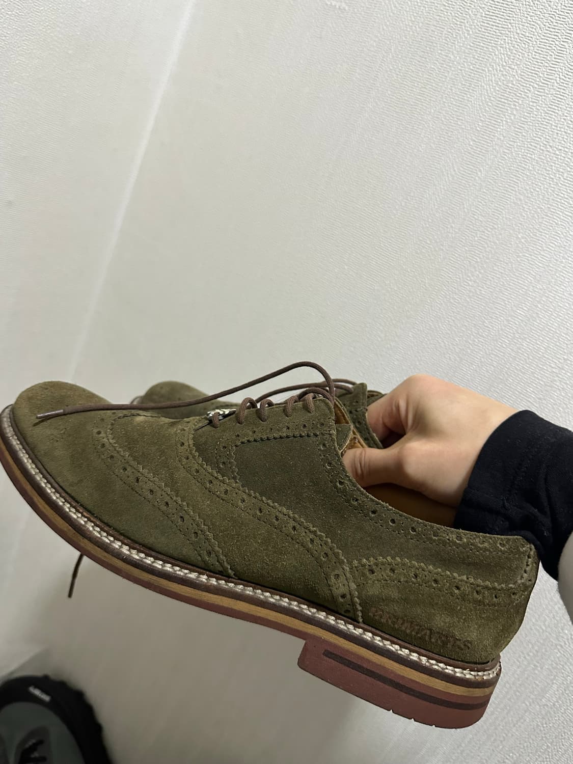 260) 이태리 브리마트 스웨이드 윙팁 구두 올리브 팝니다 상품이미지4