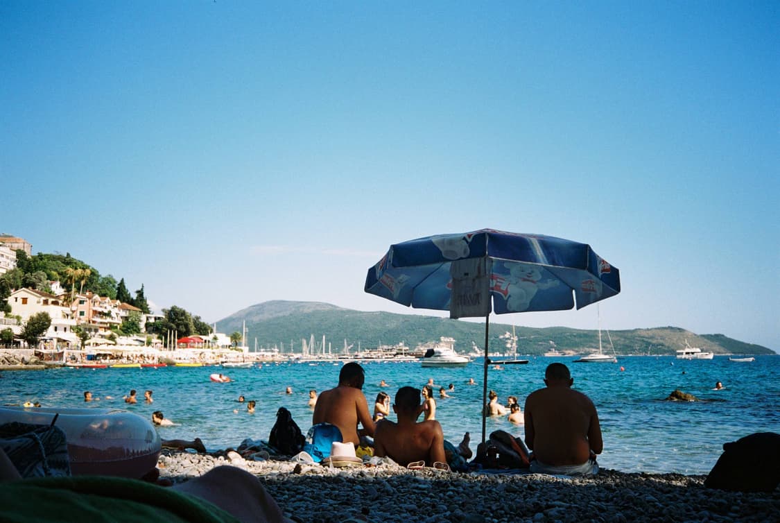 작례O 최강 똑딱이 3.5 단렌즈 올림푸스 am 100 필름카메라 빈티지 상품이미지3