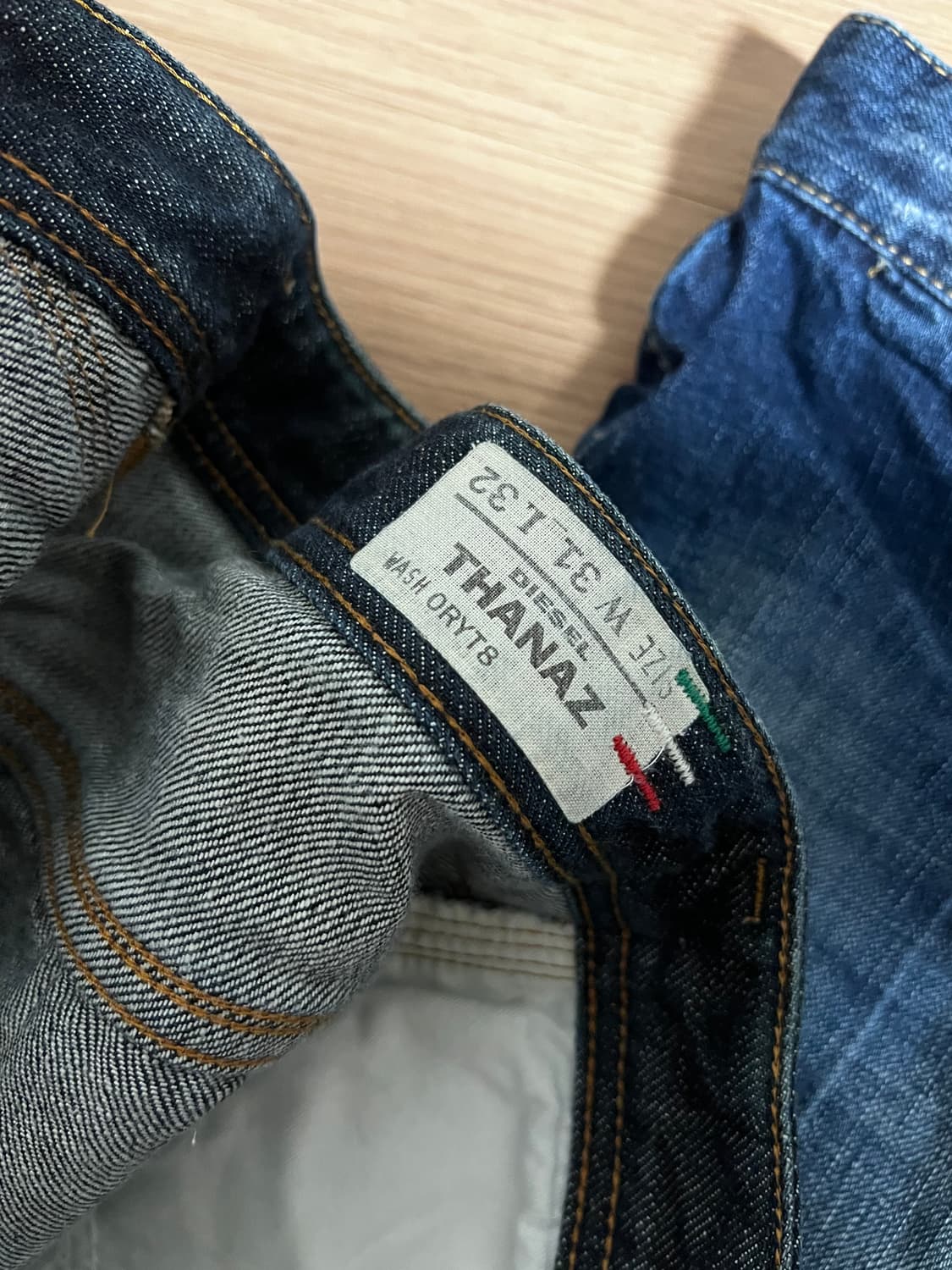 남자 청바지 4벌 일괄 (디스퀘어드2, 디젤, 언브랜디드, 에드윈) 상품이미지3