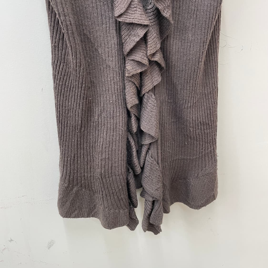 Ceci ou cela 프릴 슬리브리스 후크 베스트 상품이미지3