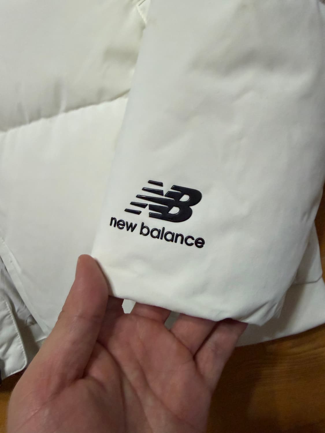 뉴발란스 구스 경량패딩생활방수 상품이미지2