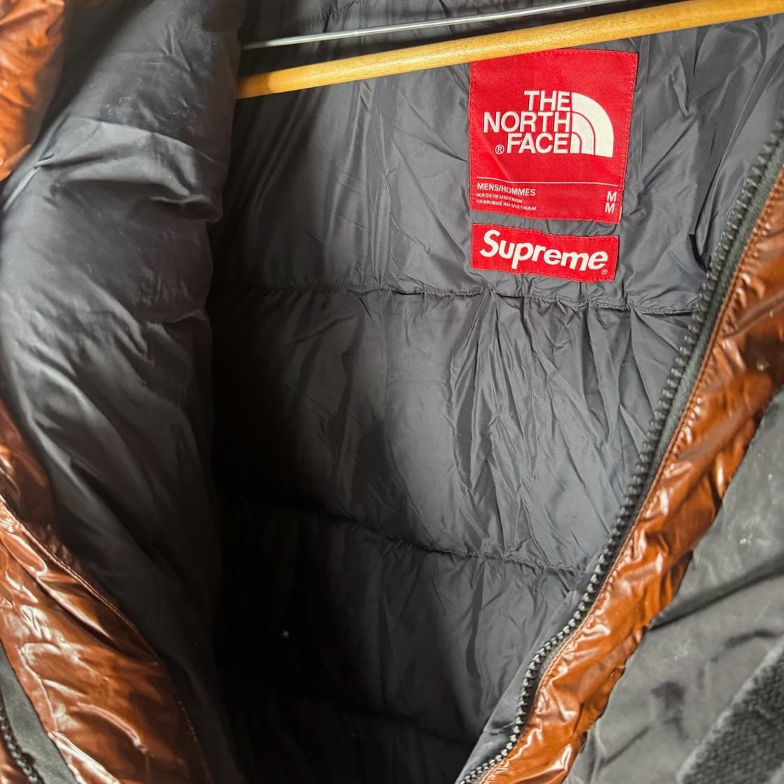 슈프림 x 노스페이스 마운틴 발토로 다운 푸퍼 패딩 자켓 브라운 상품이미지5