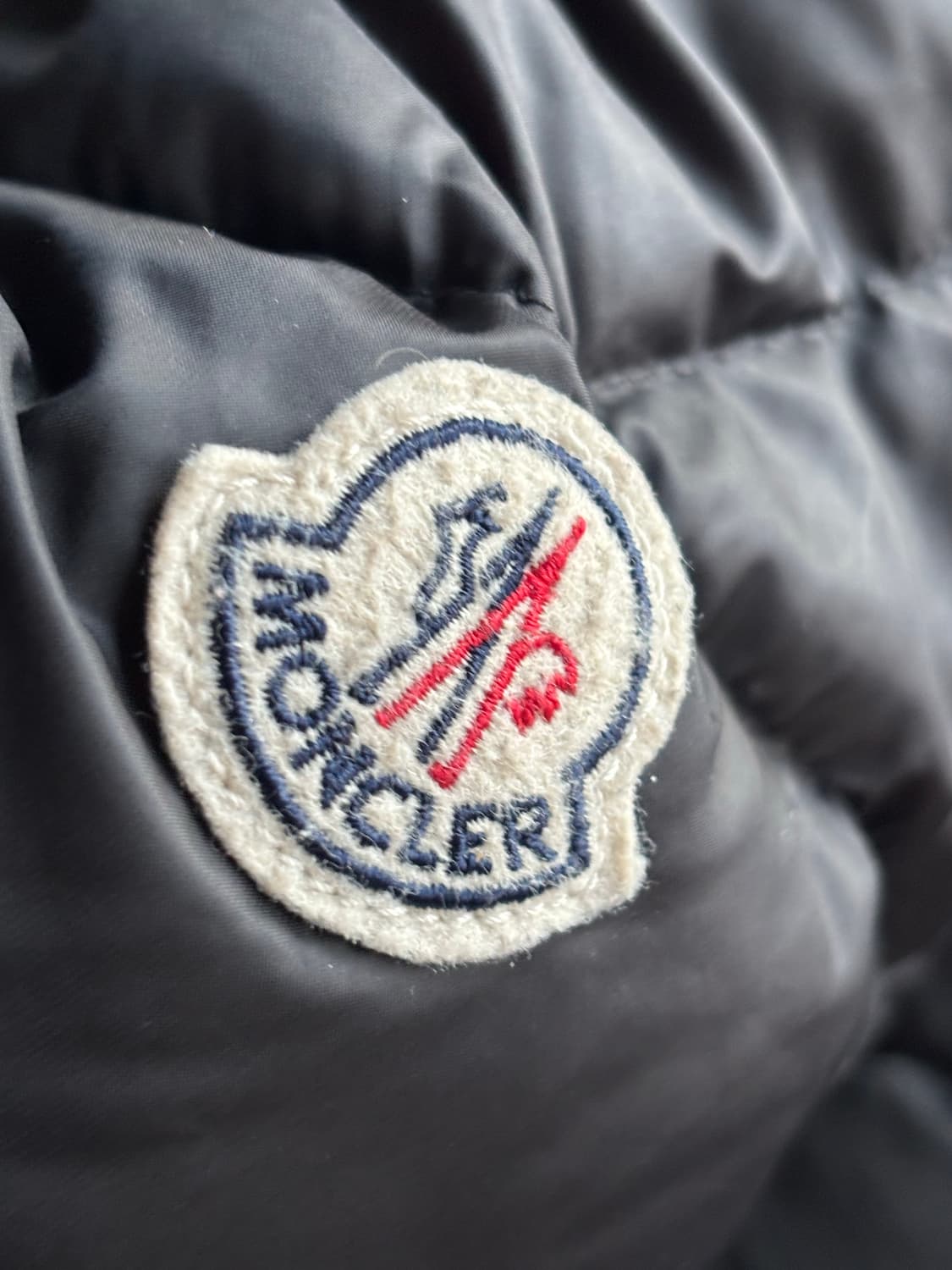 몽클레어 툴레 패딩 상품이미지3