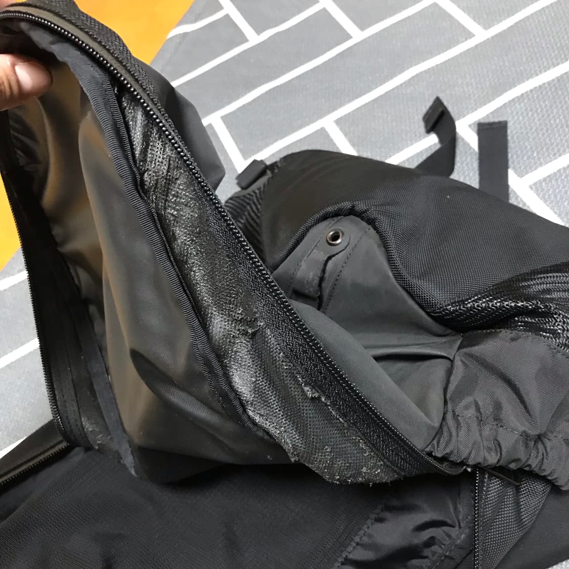 아크테릭스 아로 22 레드 상품이미지4