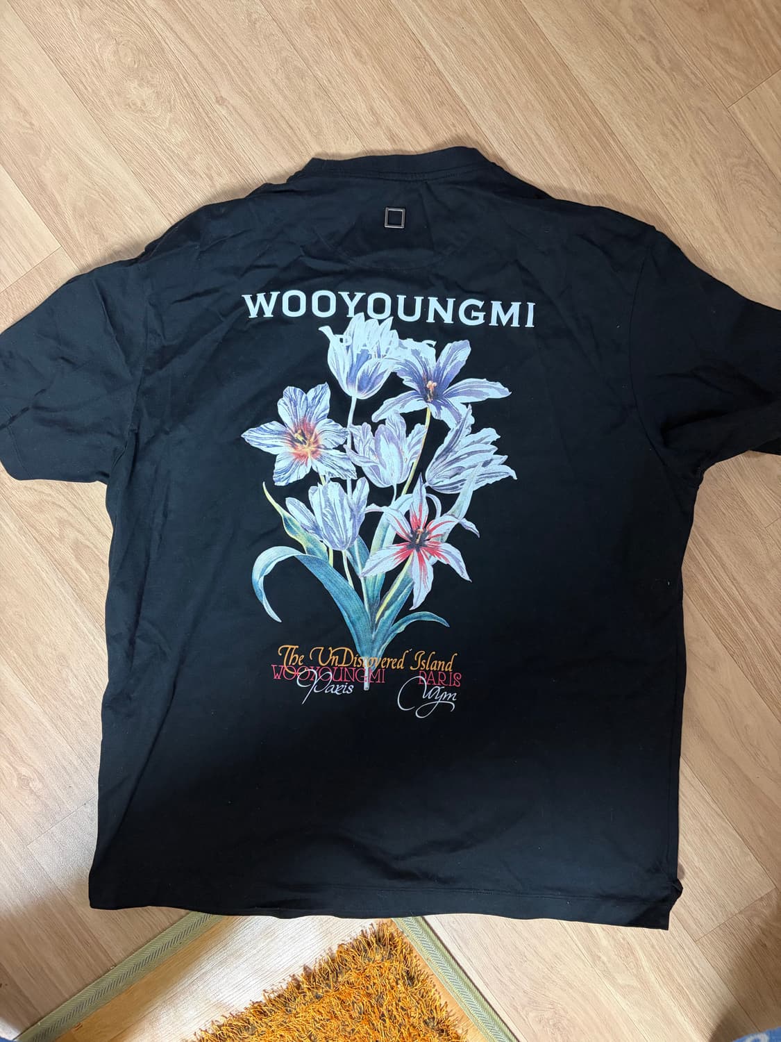 (50,105)우영미 플라워 백로고 반팔티 상품이미지1