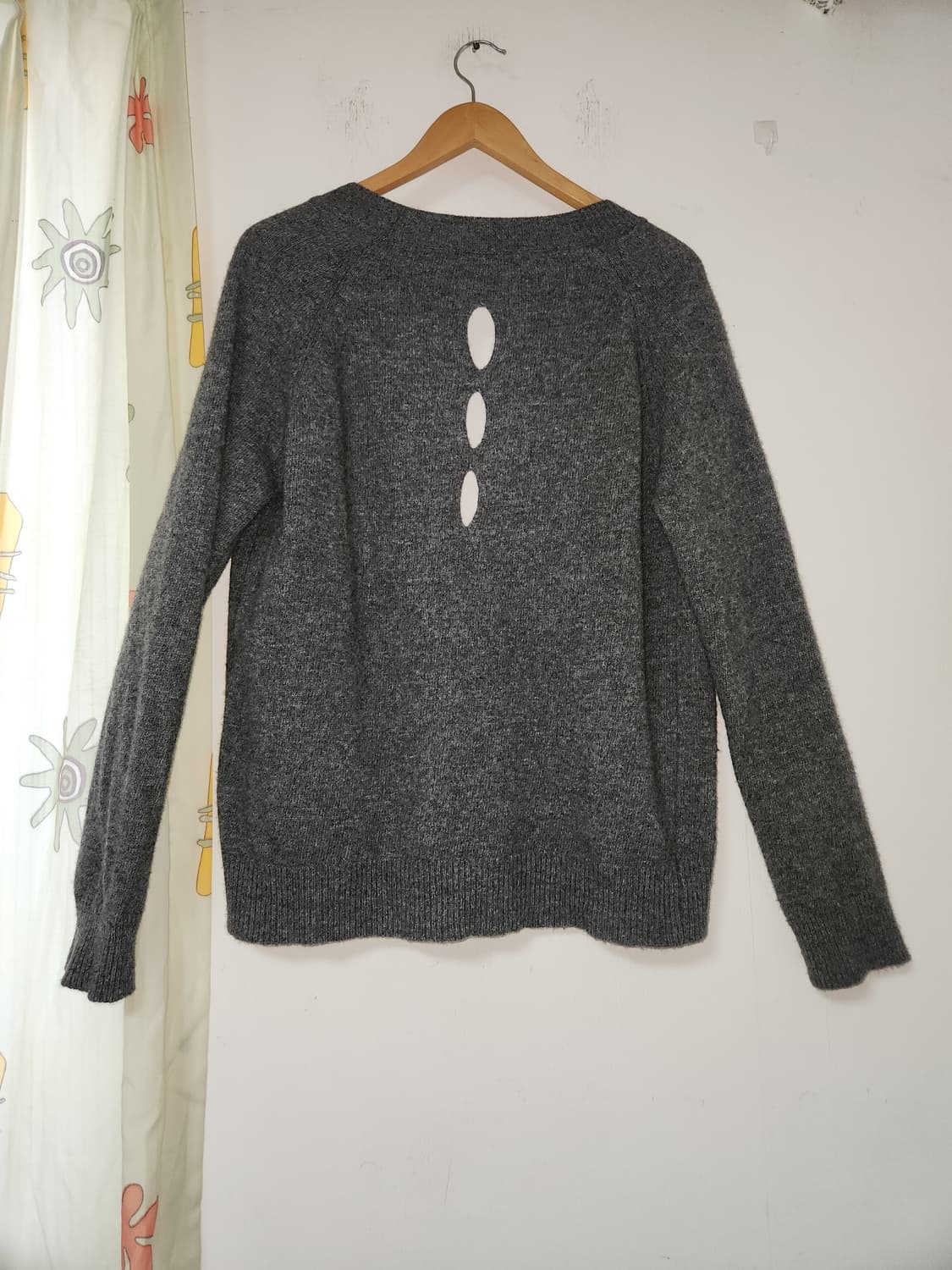 회색 브이넥 니트 가디건 F(~88) 상품이미지2