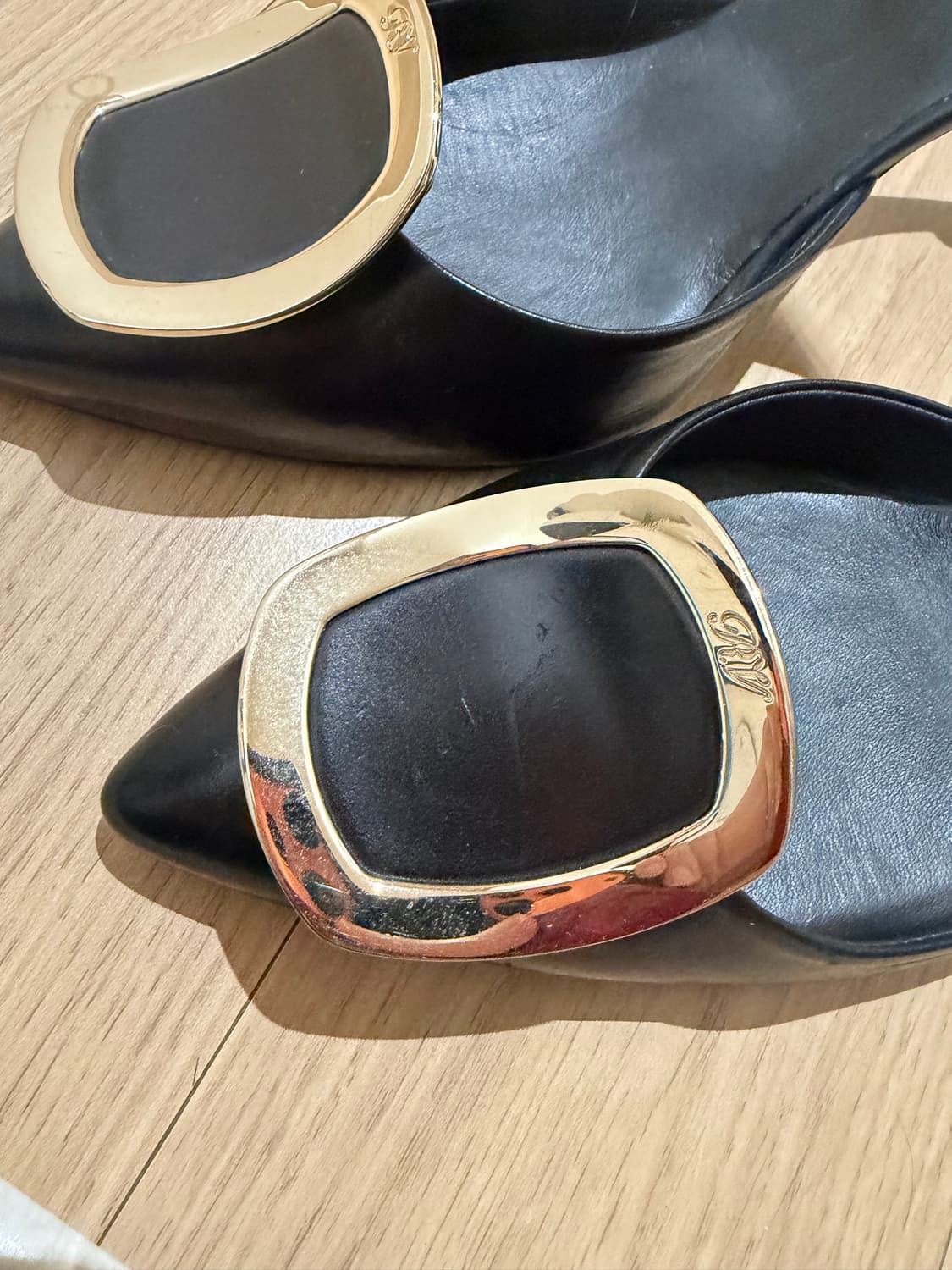 로저비비에 블랙 힐  상품이미지5