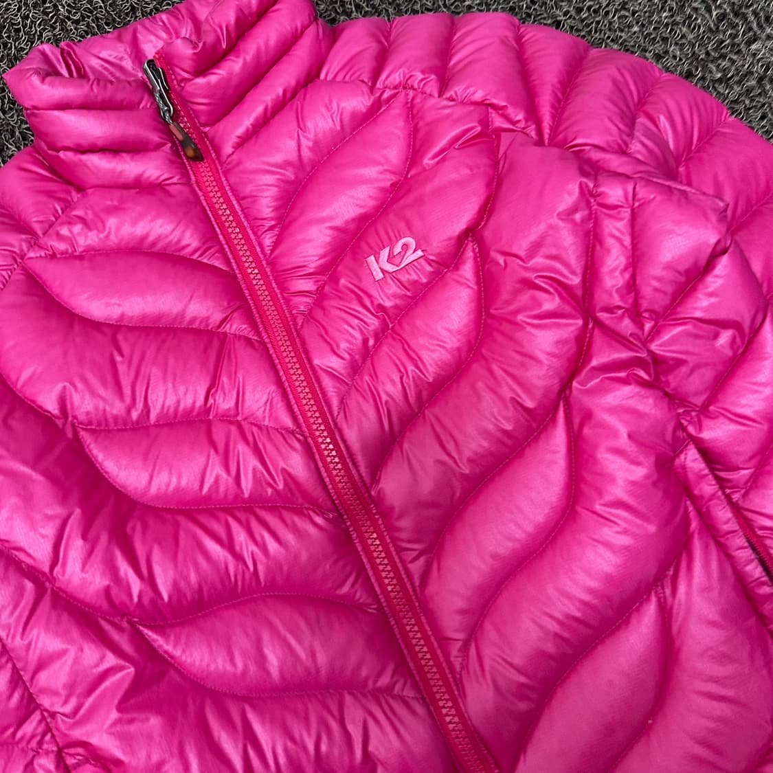 K2 케이투 여성 구스다운 패딩 핑크 90사이즈 상품이미지3