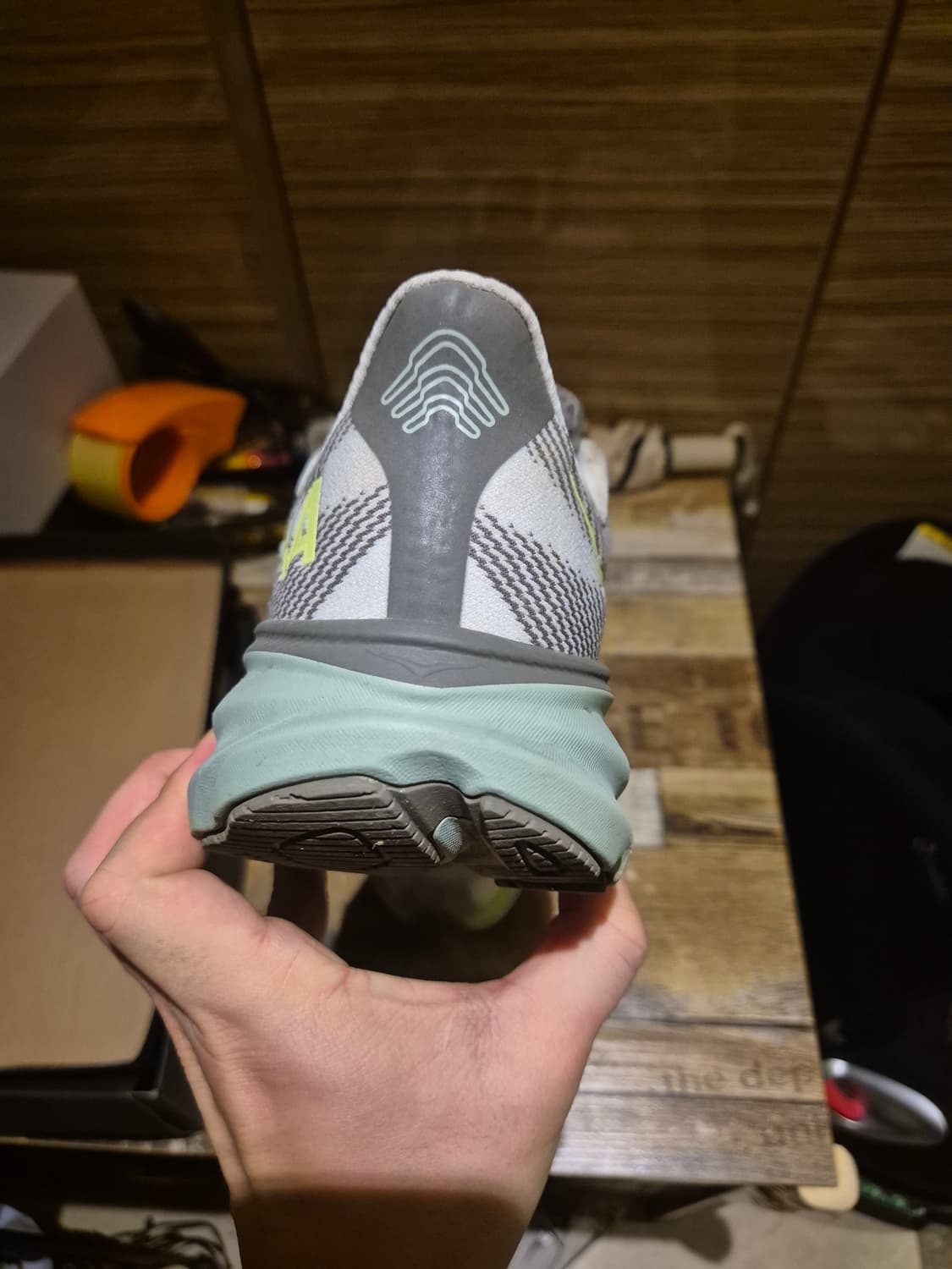 호카 클리프톤9 고어텍스 GTX 러닝화 상품이미지4