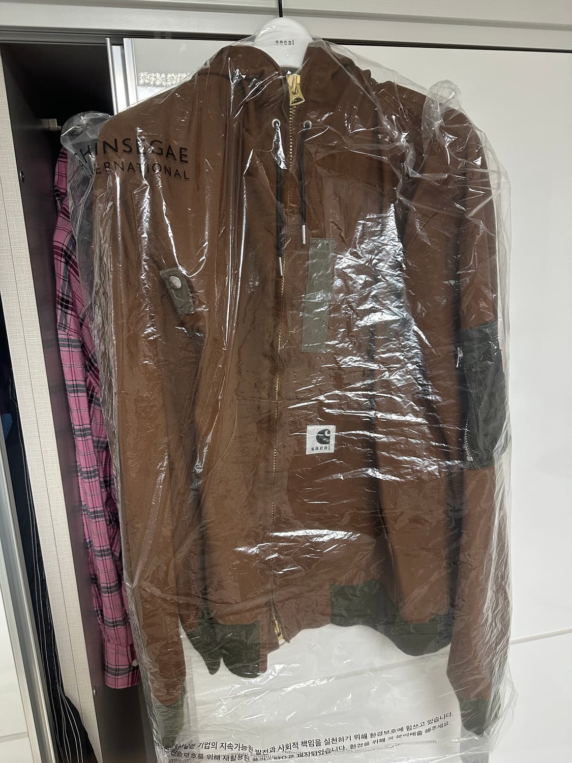 (4)사카이 칼하트 워시드 후드자켓 (다크브라운) 상품이미지2